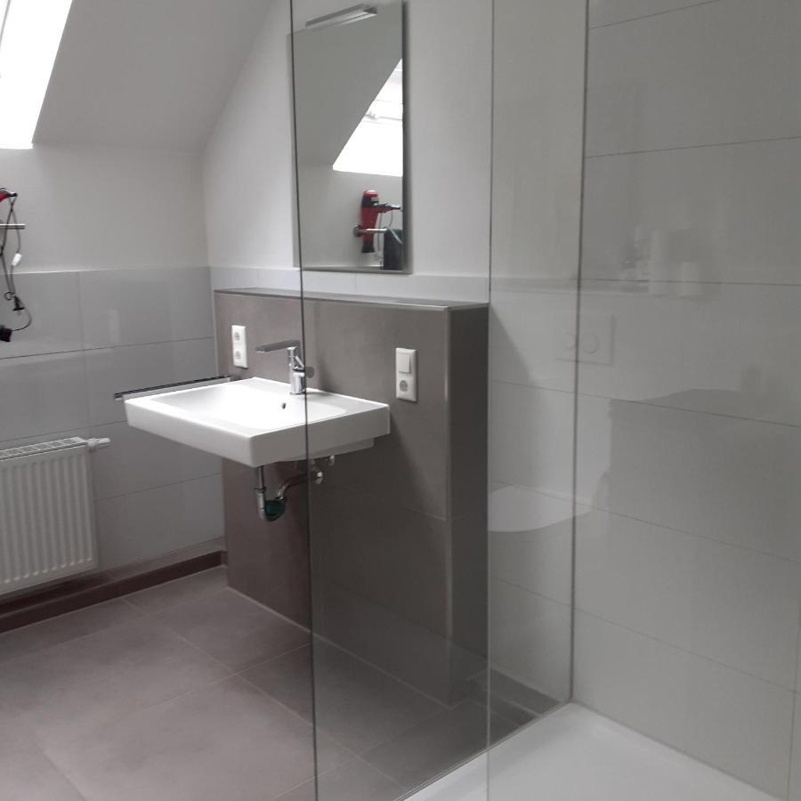 Grosszuegige,98M2 Grosse Wohnung In Stadtnaher Traumlage, Nur 200M Zum Stadtpark 올덴부르크 외부 사진